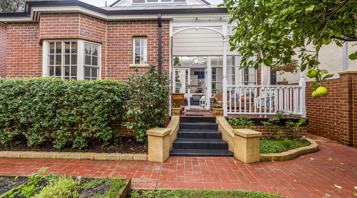 3 Jolimont Tce Jolimont (21)